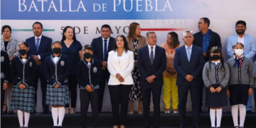 Tlatehui encabeza ceremonia cívica de mayo