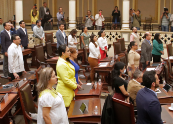 Mujeres demandan aprobación de Ley 3 de 3; nieguen candidaturas a violentadores y deudores