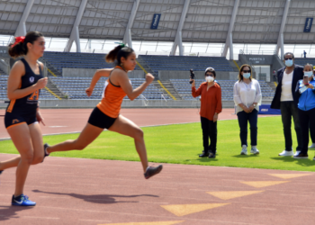 Lilia Cedillo inaugura el Macro Regional de Atletismo CONDDE BUAP 2023