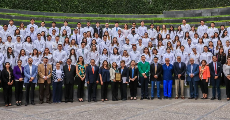 Licenciatura en Médico Cirujano en Anáhuac es reconocida como una de las mejores del país