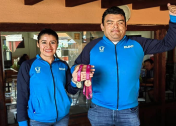 Oro y bronce para trabajador BUAP en el World Para Athletics Grand Prix 2023