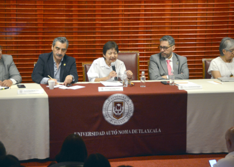 IES deben mantener equilibrio entre ciencia básica y aplicada: Lilia Cedillo