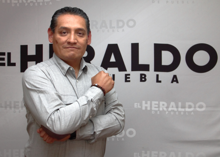 Angela» acerca servicios y trámites del gobierno municipal a poblanos: Fernando Cortés