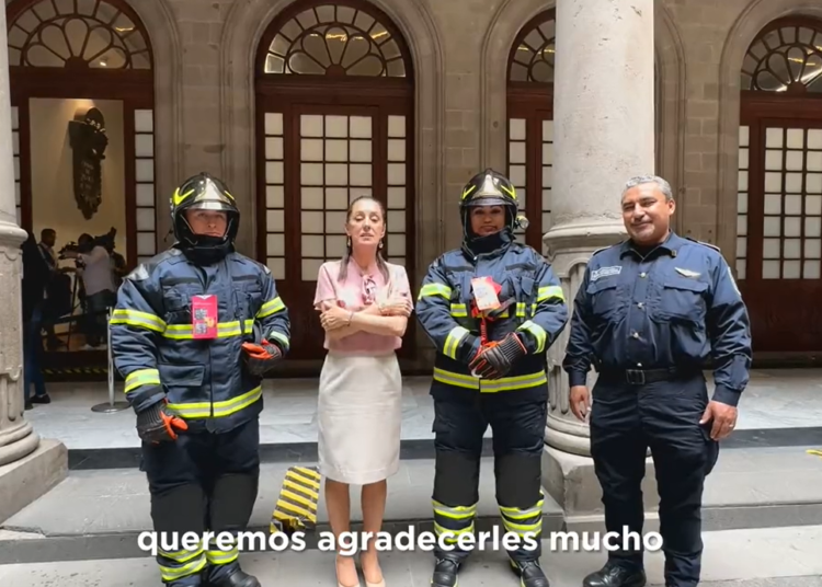 Sheinbaum: A los bomberos, agradezco su entrega a la gente y a la patria