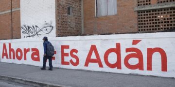 INE pone freno a aspirantes de Morena por promoción anticipada