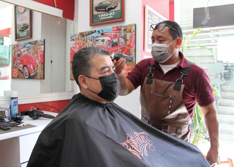 Comercio y servicios reportaron repunte en remuneraciones y personal ocupado en marzo