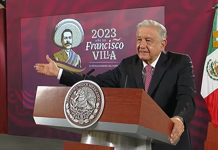Claudio X. González, gran elector de oposición: AMLO