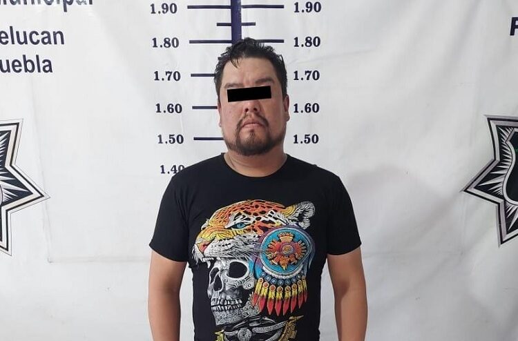 Detienen a hombre por violencia familiar