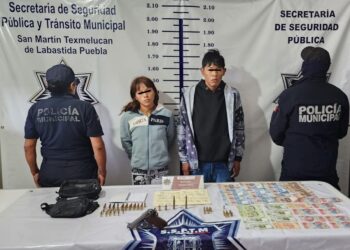 Aseguran a 2 personas con drogas, arma de fuego y cartuchos exclusivos del Ejército en SMT