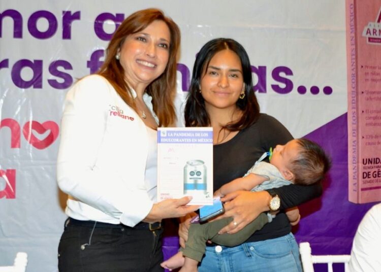 Ceci Arellano promueve cuidado de salud y nutrición entre jóvenes universitarias