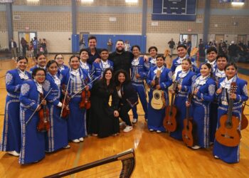El Fantasma se une al programa Latin Grammy En Las Escuelas