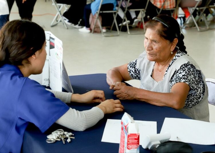 Acercan servicios a San Antonio Cacalotepec