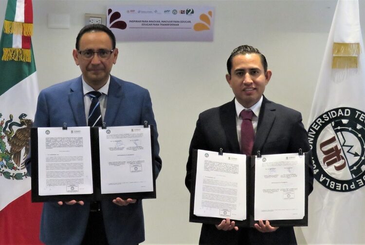 UTP otorgará becas a estudiantes del Cobaep