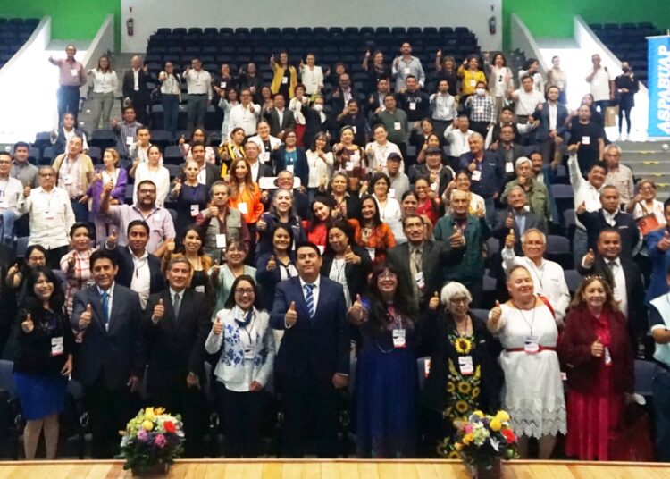 Agremiados avalan estados financieros del ejercicio 2022-2023 de la Aspabuap