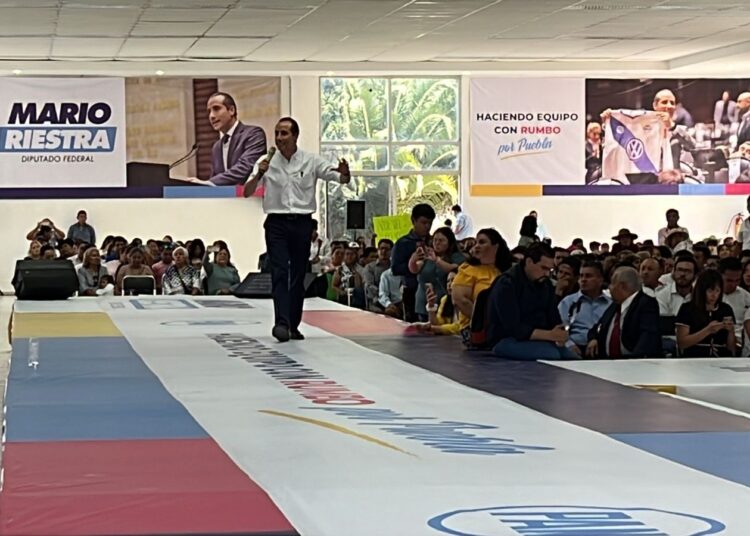 “Hay Mario Riestra para rato” y seguiré trabajando para beneficio de Puebla