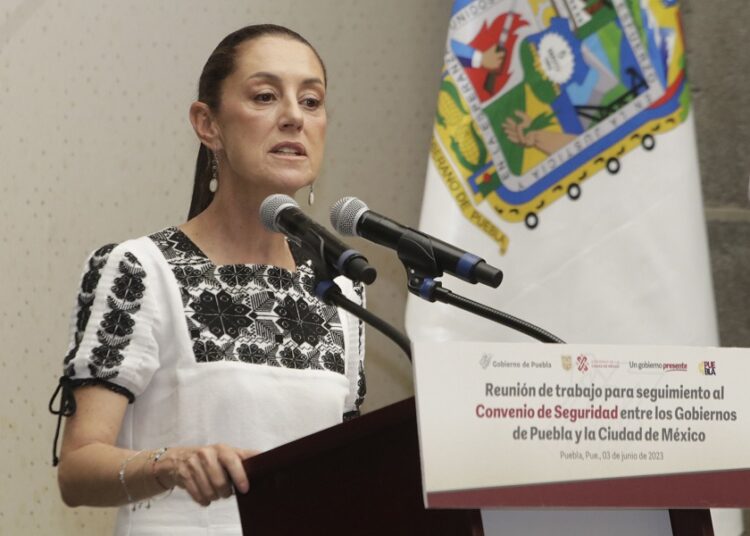 4T no dará paso a la derecha: Sheinbaum