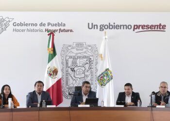 Más de 500 combatientes lograron sofocar incendio en Zacatlán