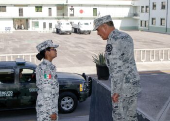 Policía estatal y GN evitan robo a transporte de carga México-Puebla