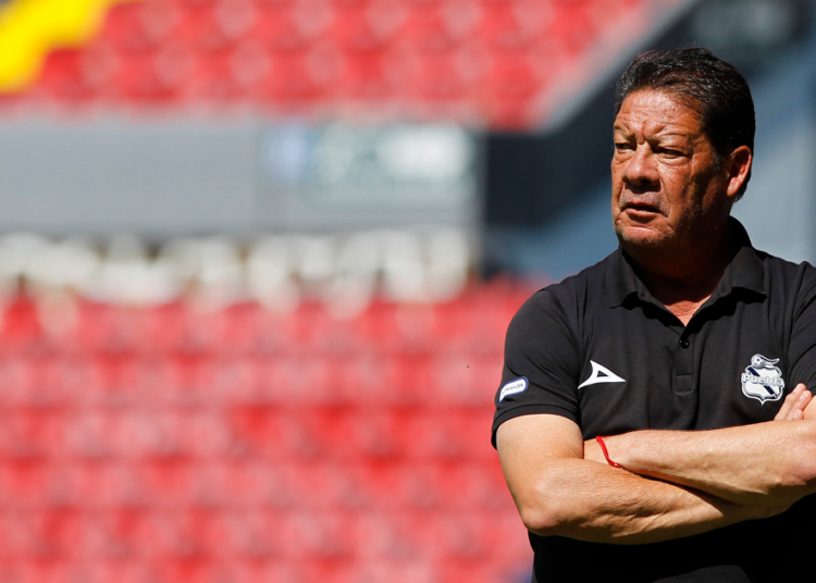 Pablo Luna encabeza limpia del Puebla Femenil