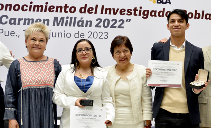 Docente y alumno BUAP son reconocidos con medalla «María del Carmen Millán»