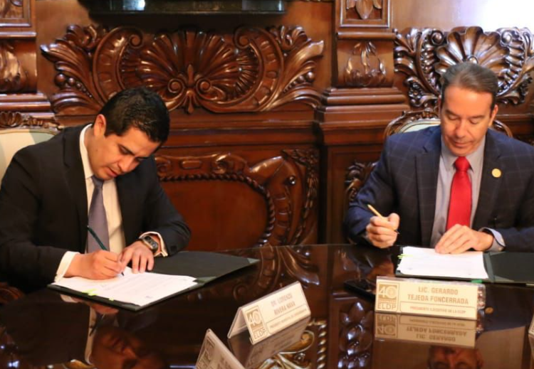 Chignahuapan firma convenio con la Escuela Libre de Derecho de Puebla