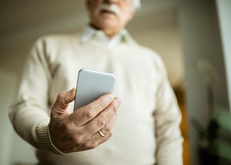 3 de cada 10 personas de la tercera edad han sido víctimas de cibercrímenes