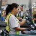 Sector manufacturero repunta su actividad en 13.7%