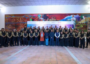 Guardia Ciudadana de San Andrés Cholula recibe uniformes
