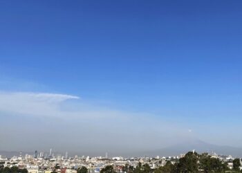 Popocatépetl continúa con baja actividad