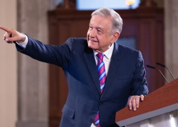 Ayudar a quien más lo necesita genera desarrollo: AMLO