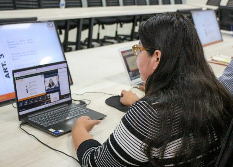 Sección 51 del SNTE asesora a docentes para su formación continua