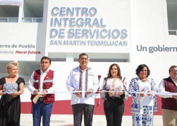 Céspedes inaugura CIS y entrega patrullas en San Martín