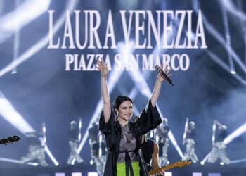 Laura Pausini inicia gira mundial en Venecia