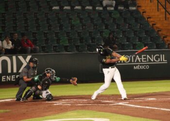 Pericos pierden primer juego contra Olmecas de Tabasco