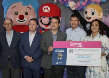 Abre negocio número mil del programa Apertura a la Palabra