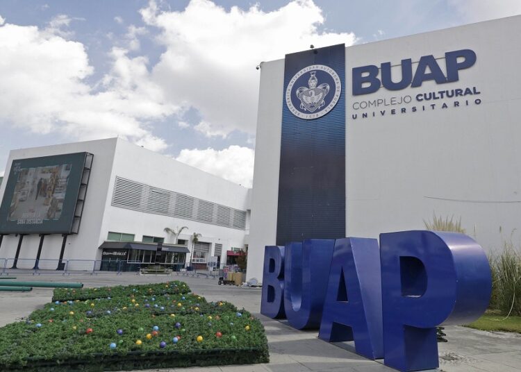 BUAP, macrouniversidad enfocada en formación pluralista