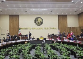 Avala INE expedición de credencial para votar a personas trans