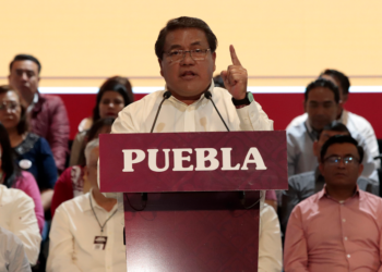 Céspedes hará más ajustes a su gabinete tras salida de Julio Huerta