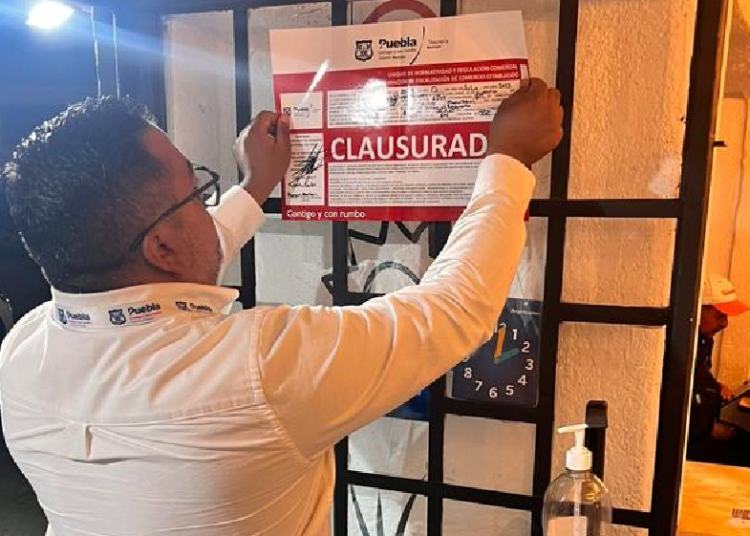 Ayuntamiento clausura Talachería Titán y otros talleres que no cumplían normas