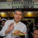 Arena Puebla cumple 70 años, Lalo Rivera devela placa conmemorativa