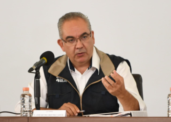 Gobernador confirma la renuncia del Dr. Martínez a la Secretaría de Salud