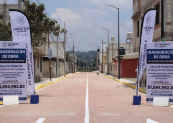 Angon entrega obra integral de calle en Xixitla