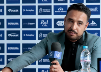 Guillermo Cosío deja de ser DT del Puebla Femenil