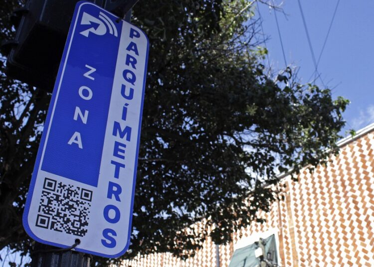 CCCH avala instalación de parquímetros en 14 a 18 Ote-Pte