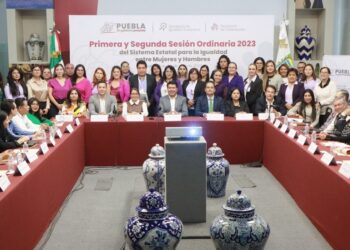 Gobierno de Puebla realiza sesiones por igualdad entre hombres y mujeres