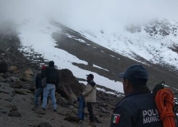 Suman 4 los alpinistas fallecidos en el Citlaltépetl tras caer en ascenso