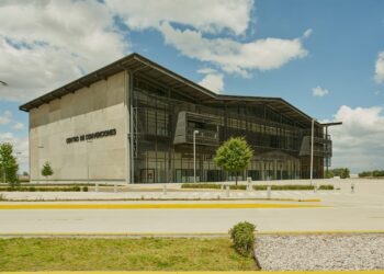 Estrechan Ciudad Modelo y Audi vínculos de colaboración