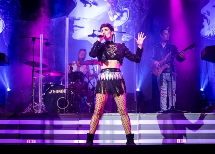 Robin Torres homenajeará a Mecano en gira ‘Hija de la luna’