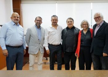 Firman convenio de colaboración Canal 22 y SET