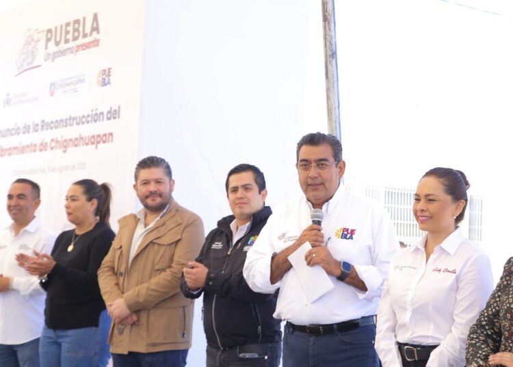 Céspedes anuncia reconstrucción del Libramiento de Chignahuapan
